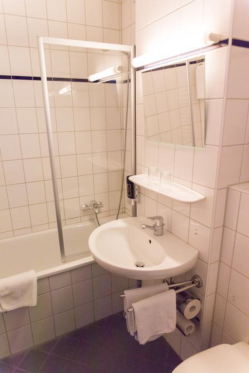 Hotel Cosima Vaterstetten Pokoj fotografie