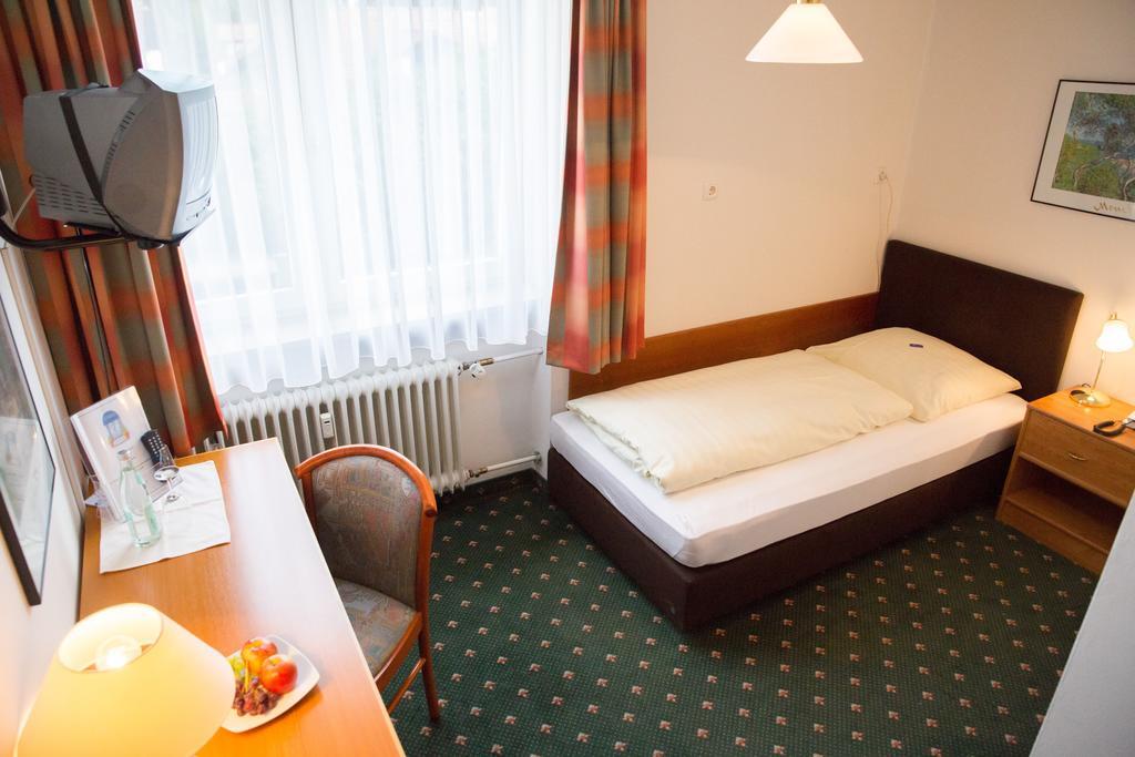 Hotel Cosima Vaterstetten Pokoj fotografie